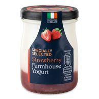 Strawberry Farmhouse Yogurt 140g Specially Selected ALDI IE