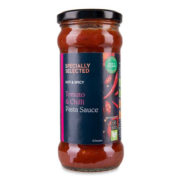 Tomato Chilli Pasta Sauce 350g Specially Selected ALDI IE