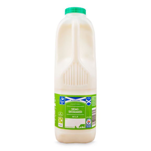 McCallums Scottish Semiskimmed Milk 1.7 Fat 3.41l/6 Pints ALDI