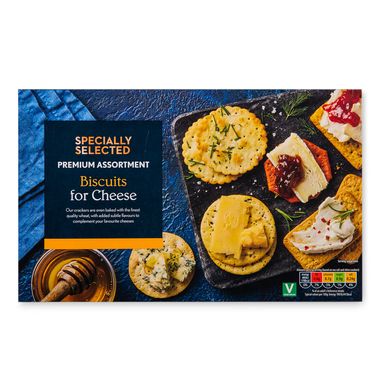 Specially Selected Classic Assortment Cheeseboard Cracker Selection 250g