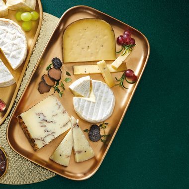 Specially Selected Brie With Truffles 135g