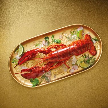 Specially Selected Whole Cooked Canadian Lobster 400g